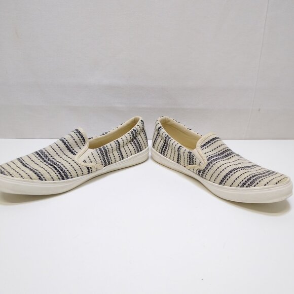 Old Navy Slip-On Sneakers Size 9 V/305979 Black & White Striped Canvas Material - Picture 7 of 7